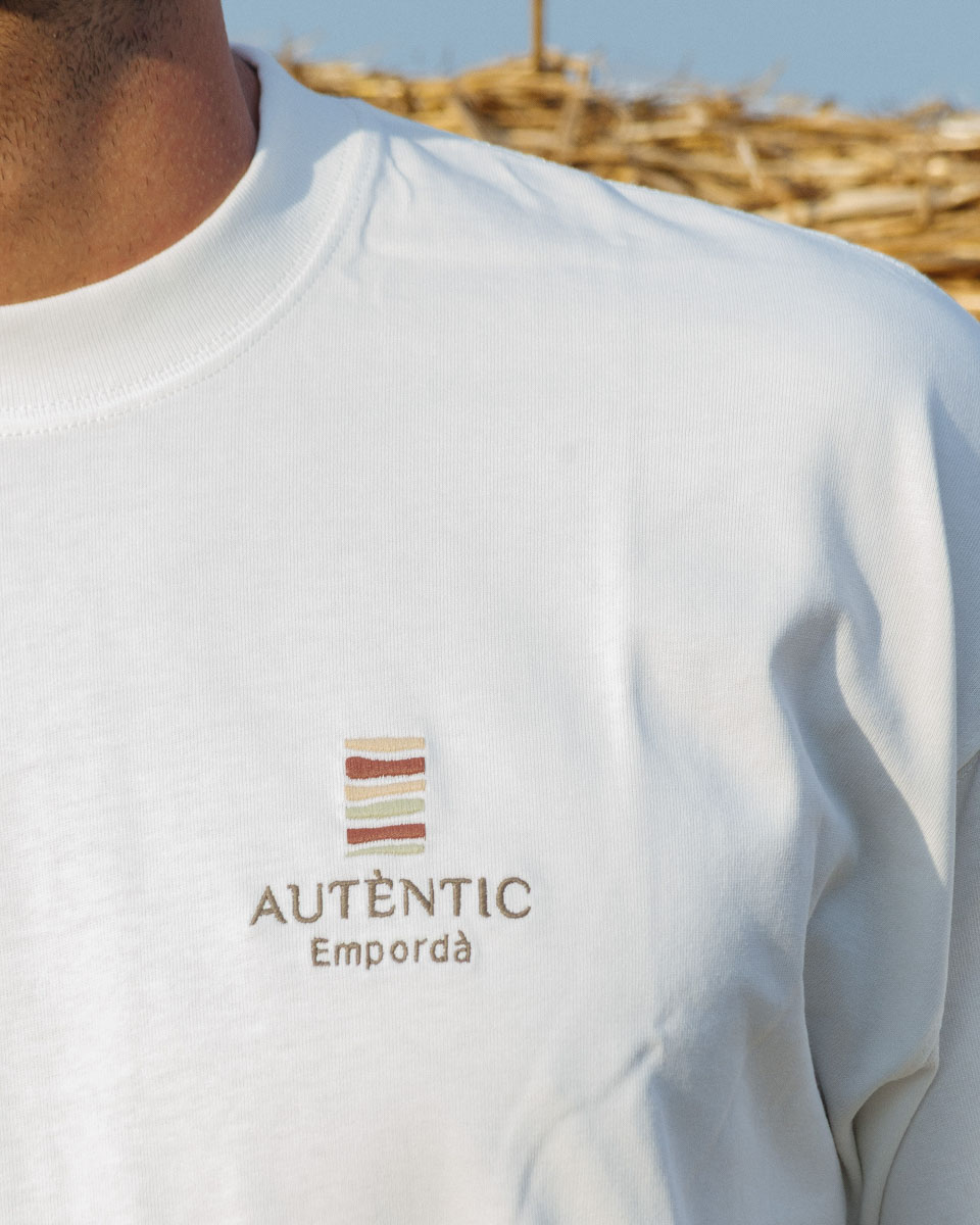 Camiseta Manga Larga Blanco detalle